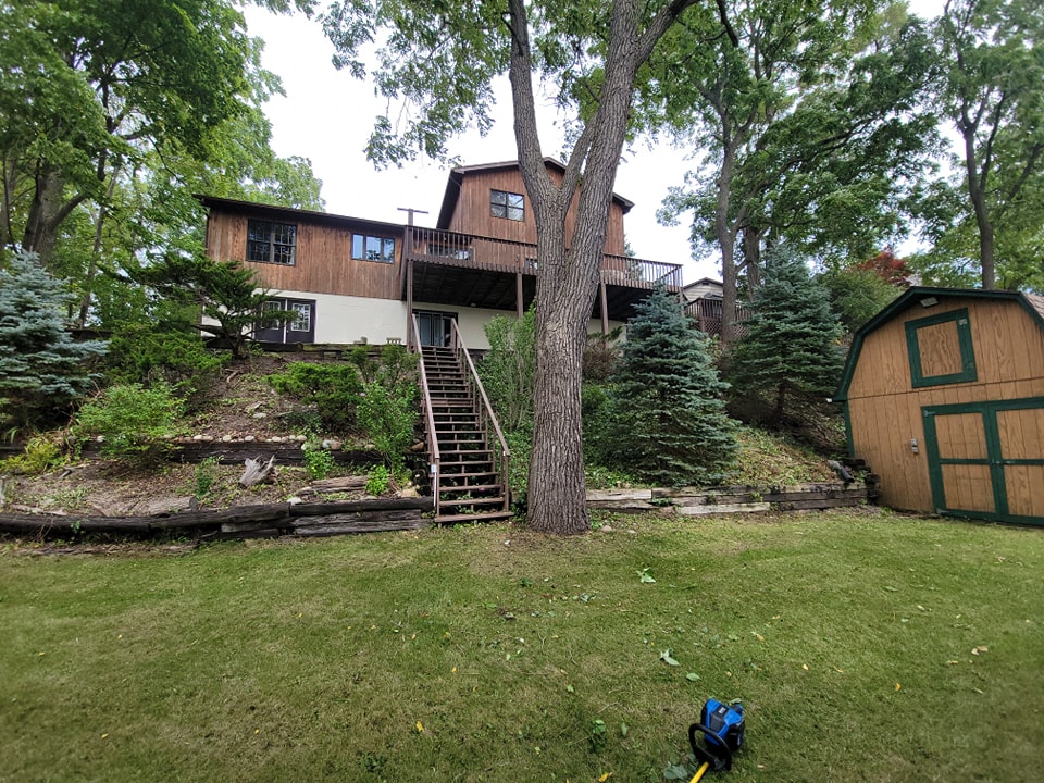 lawn 04